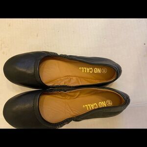 No Call Black ballet flats size 6 shoes